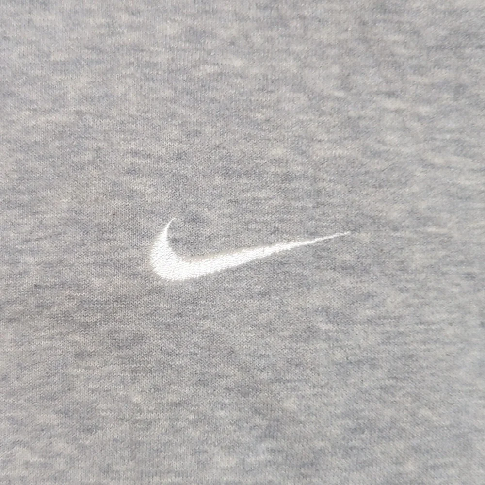 Nike Solo Swoosh Fleece Pullover Hoodie, Color Grey Size XXL